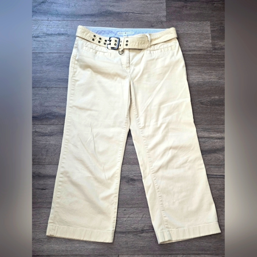 Tommy Hilfiger Butter Pastel Yellow Capri Straight Leg Pants Chunky Buckle